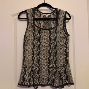 Sweater with ruffle hem